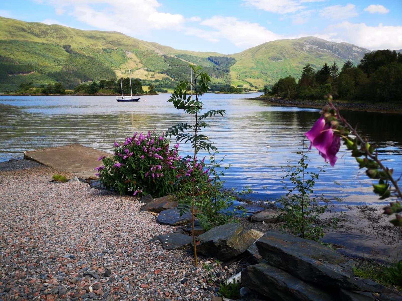 View Of The Mountain Apartman North Ballachulish Kültér fotó